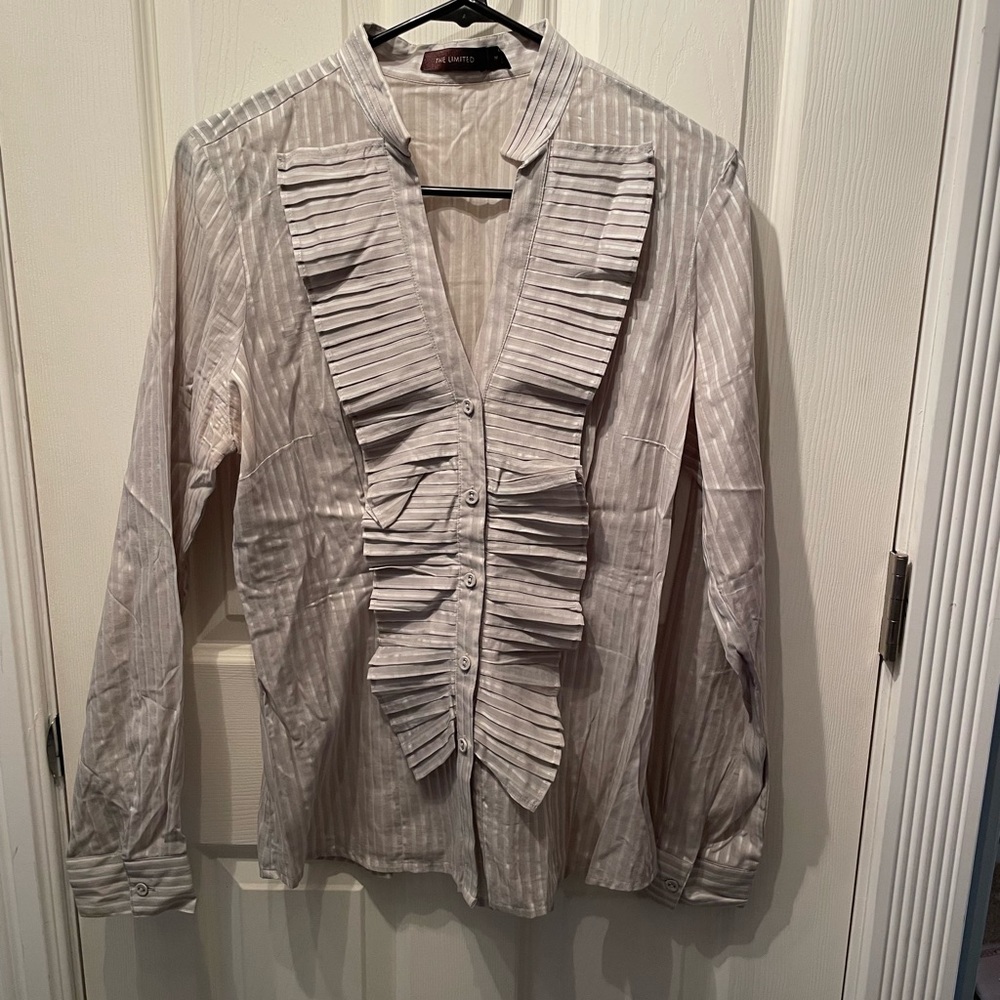 The Limited Long-sleeve Button-down Shirt